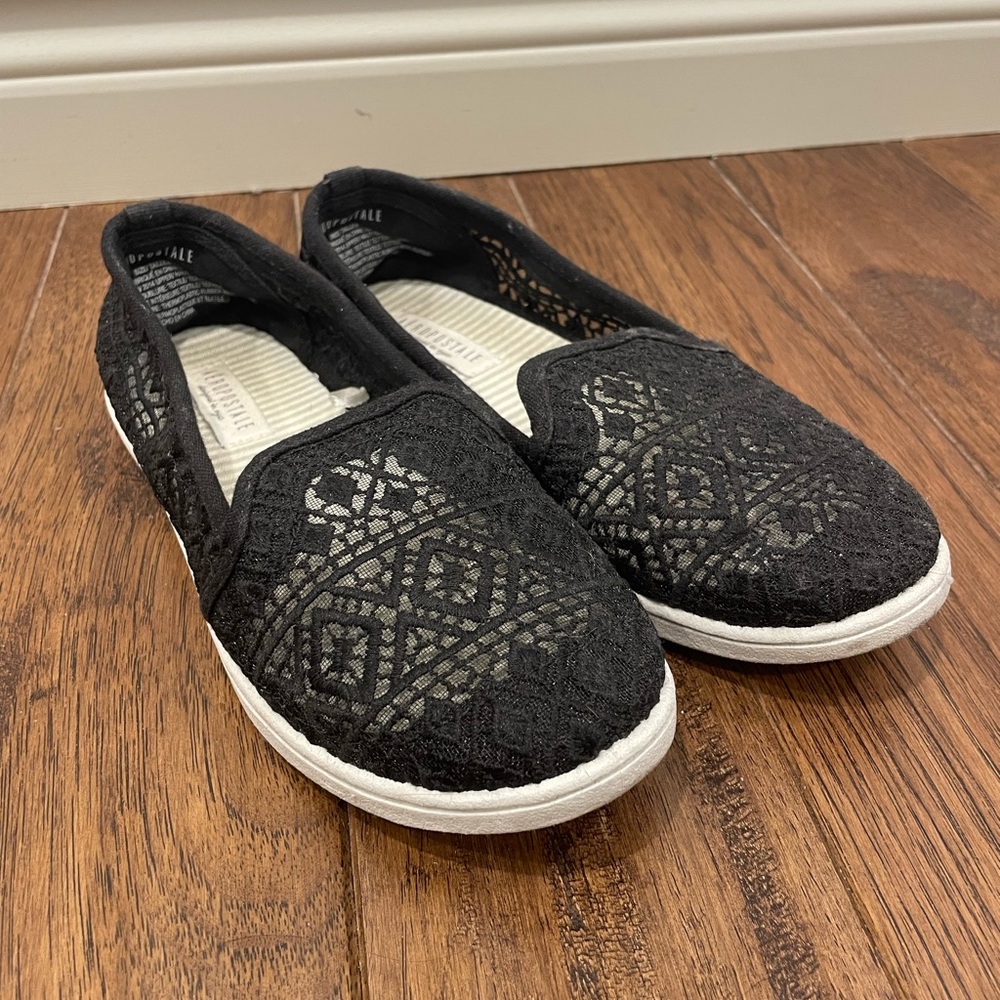 Aeropostale Black Slides
